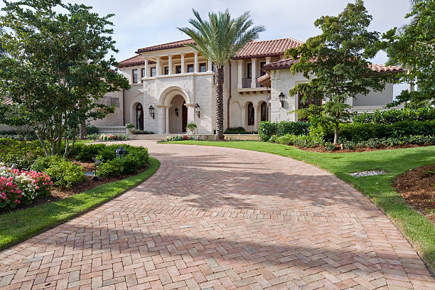 Best Residential Driveway Paver Services  in Richnd Heights, MO